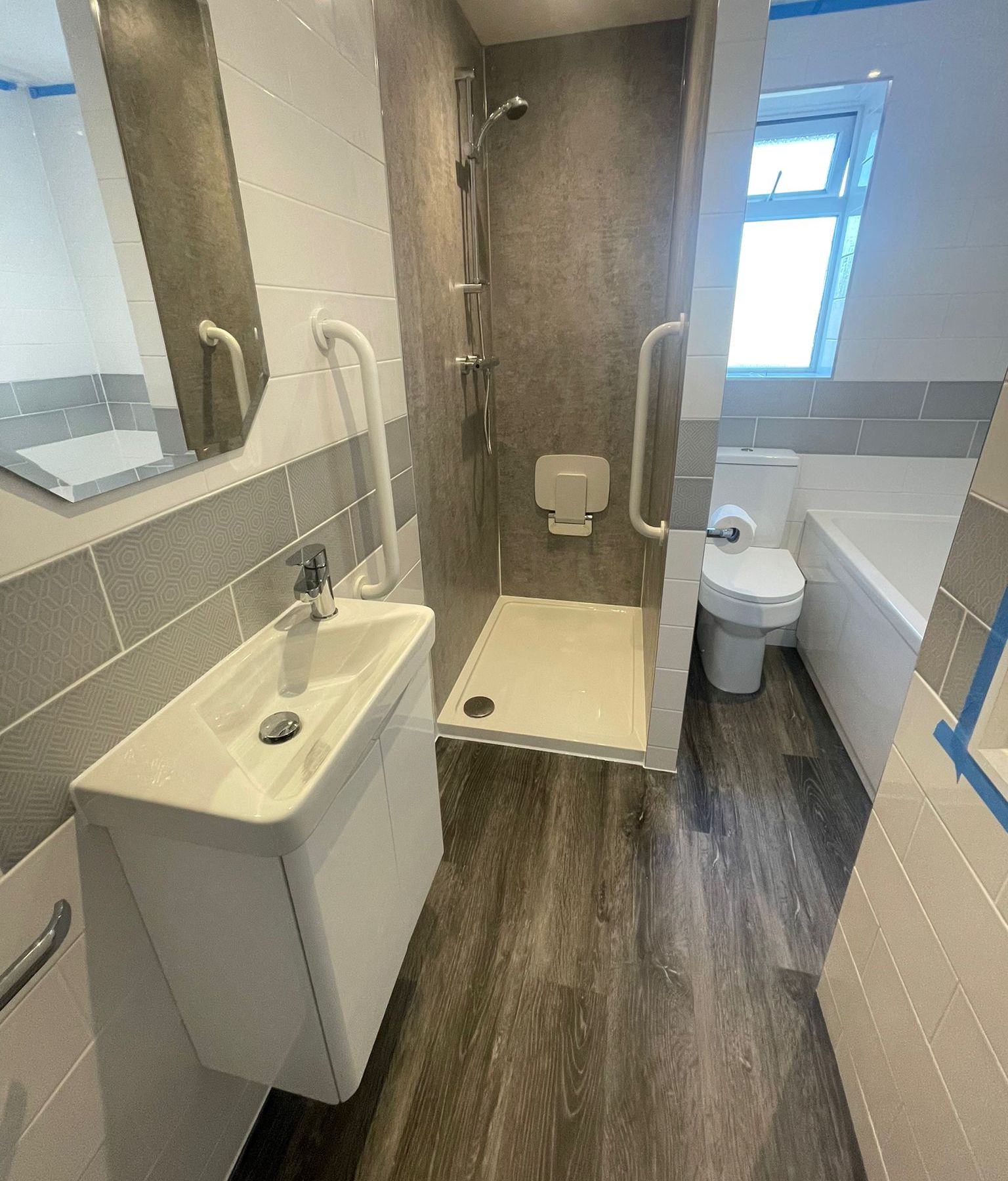 Accessible bathroom installation